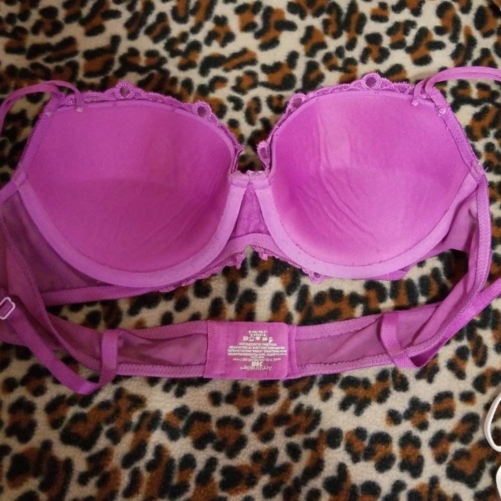 Bra - Picture 3 of 4